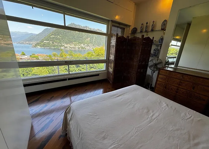 And Hills View * 科莫