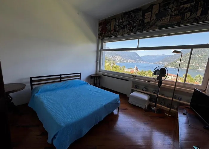 And Hills View * 科莫